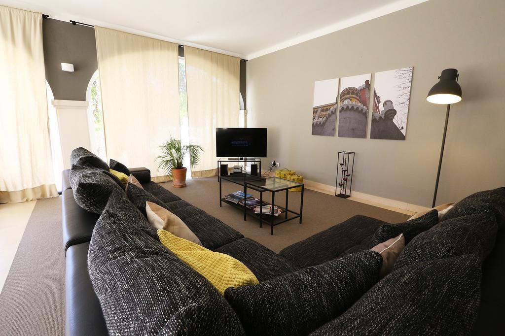 ホテル Cosy シントラ エクステリア 写真